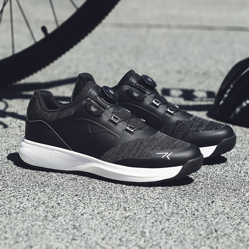 Cycling Shoes man Cleats Shoes - Racing Pedal Set avis et prix